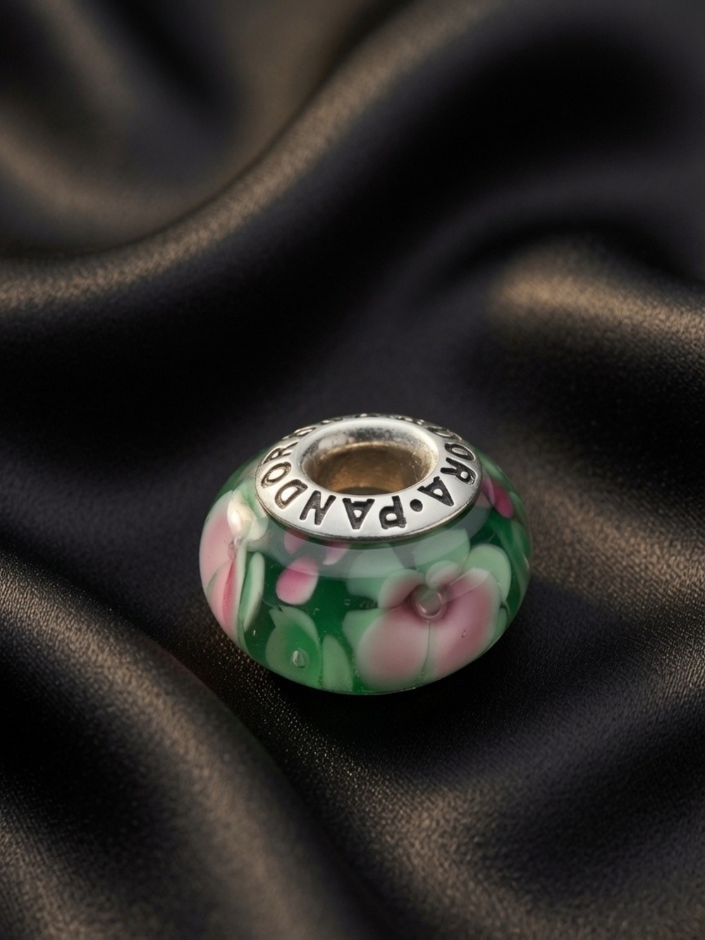 Pandora Green Glass Charm with Pink Floral Motif Thaïlande.